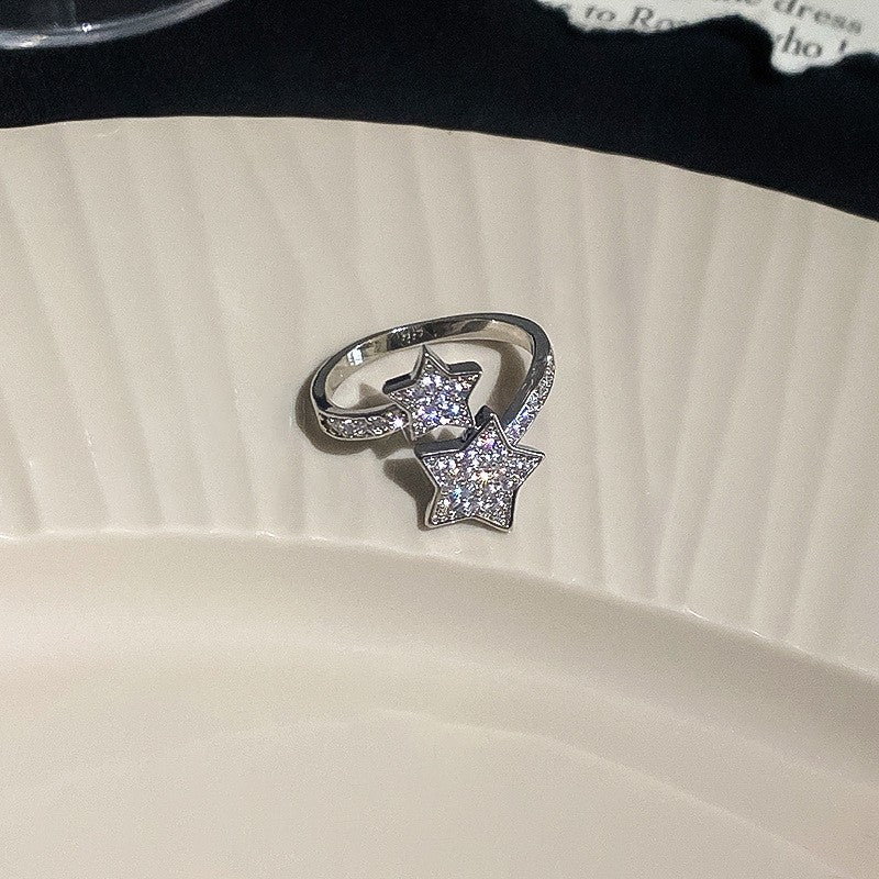 Emerald Zircon Stitching Ring Cn0015