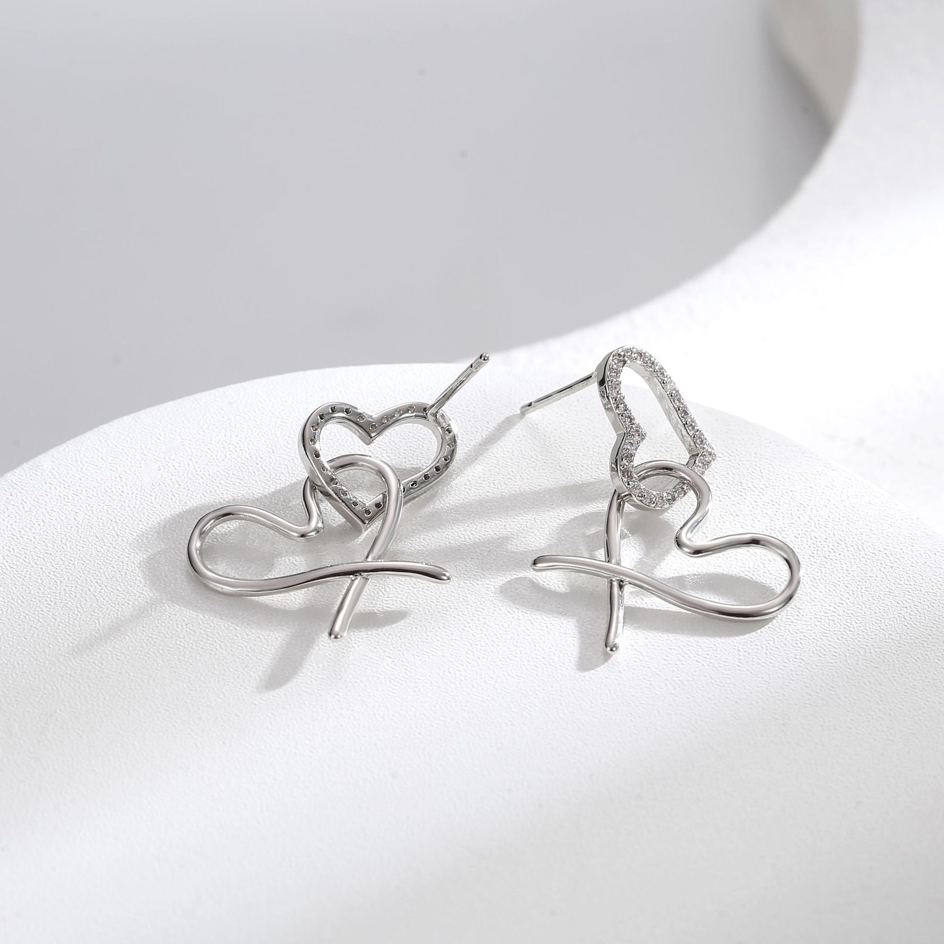 گوشواره زیرکون Loving Heart