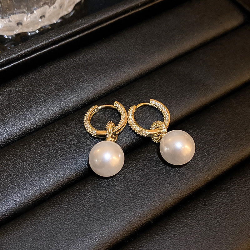 Retro Alphabet Zircon Earrings Cn0018