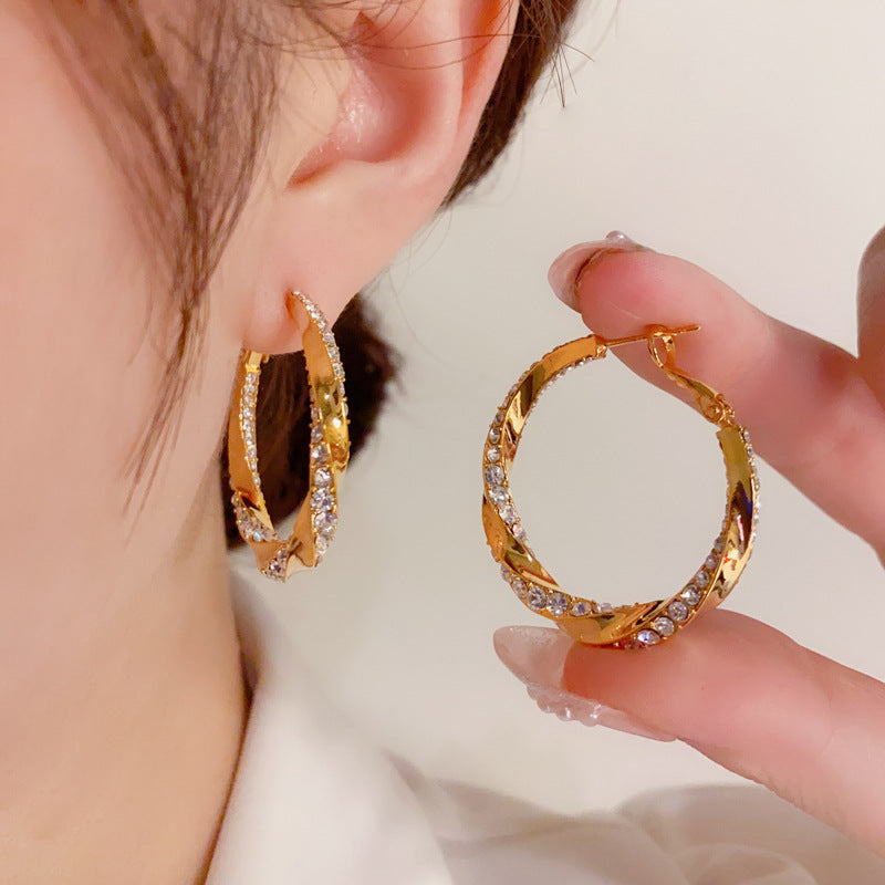 حلقه گوش بزرگ تابیده الماس