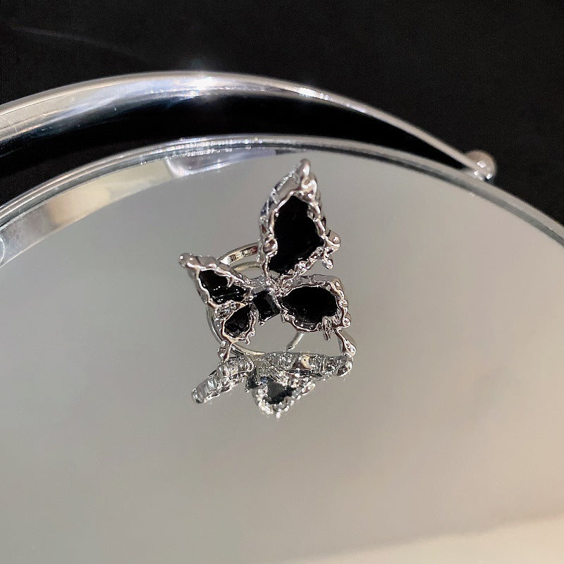 Zircon with Diamond Heart-Shaped Open Ring Cn0021