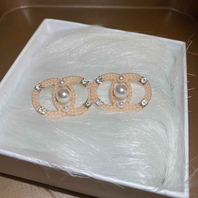 Retro Alphabet Zircon Earrings Cn0018