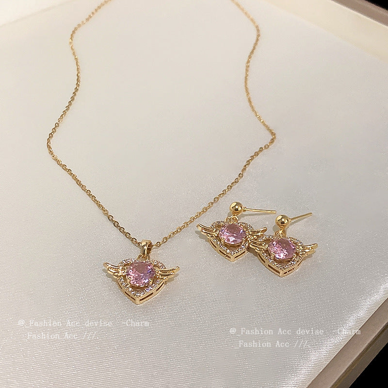 Diamond Angel Wings Love Necklace Cn0041