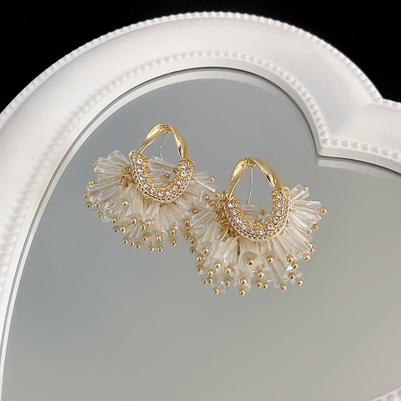 Silver Stud Rhinestone-Encrusted Chain Crystal Tassel Earrings Cn0031