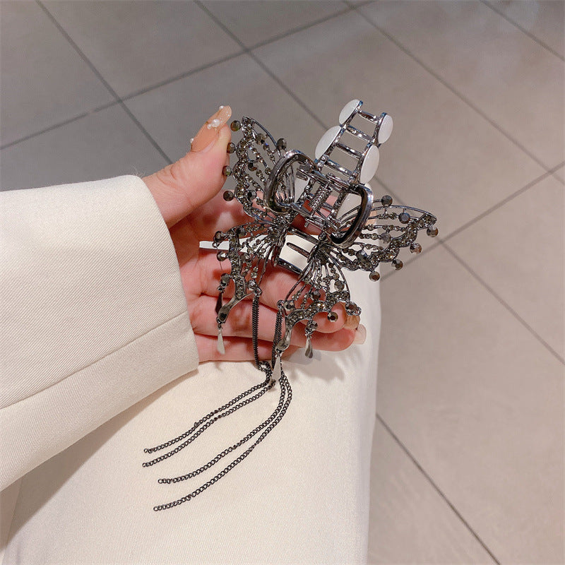 Шпилька для волос с подвеской в форме бабочки и кисточкой