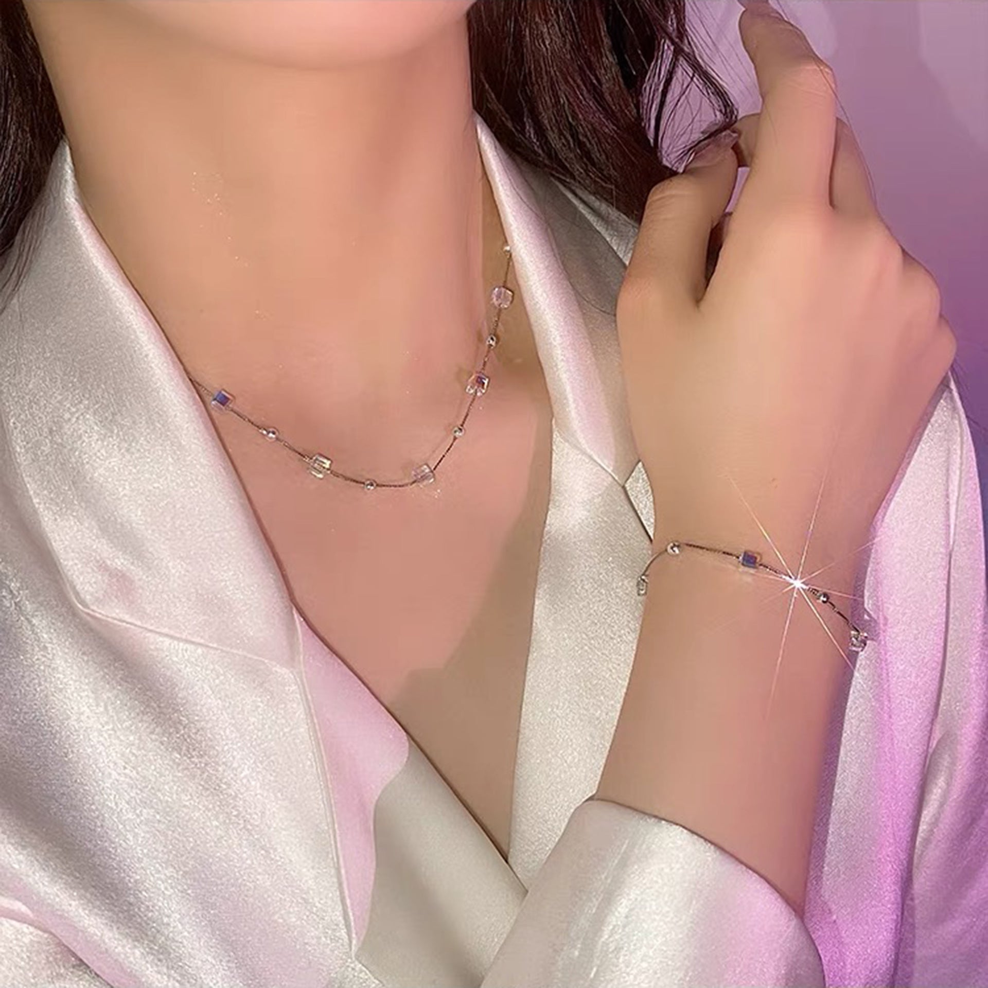 크리스탈 비즈 목걸이