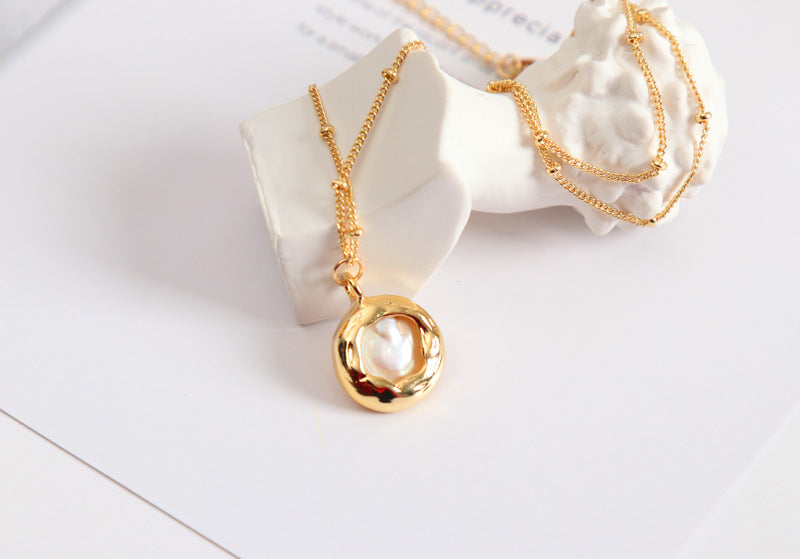 French Retro Simple Baroque Freshwater Button Necklace Mother