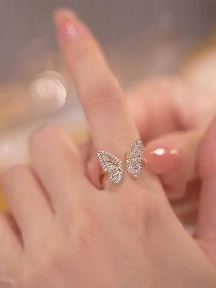 Nhẫn Nữ Hoa Bướm Ngọt Ngào