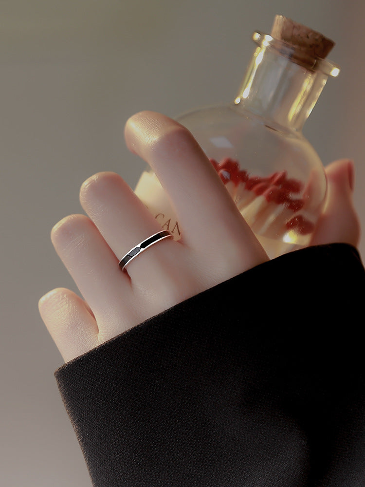 블랙 링 여성 디자인 틈새 오프닝 링 여성 패션 개성 실버 링 2022 새로운 트렌드
