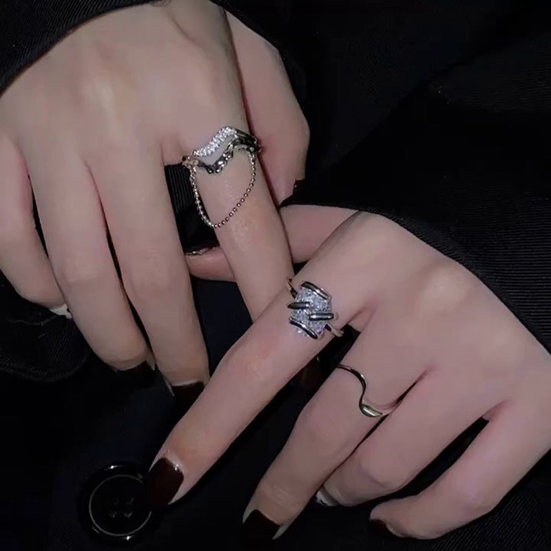 Bộ ba vòng mở hình học zircon