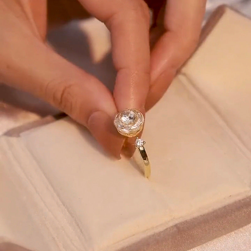 Vòng mở hoa zircon có thể xoay