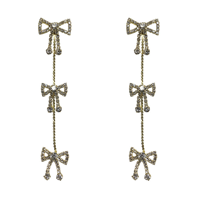 گوشواره بلند پاپیونی زنانه