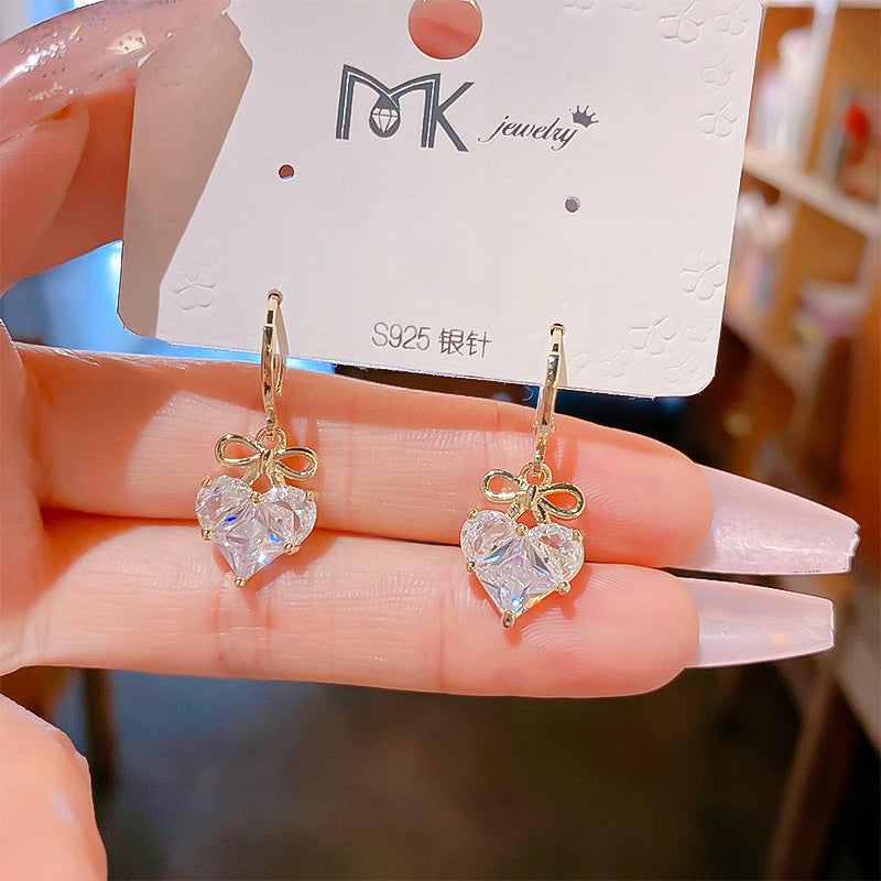 دکمه گوش عشق کمان شیرین