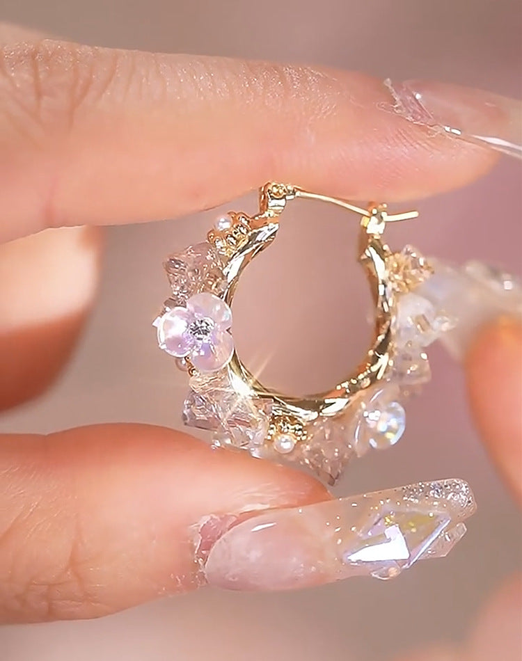 گوشواره گل صدفی کریستالی