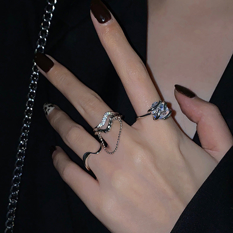 Bộ ba vòng mở hình học zircon