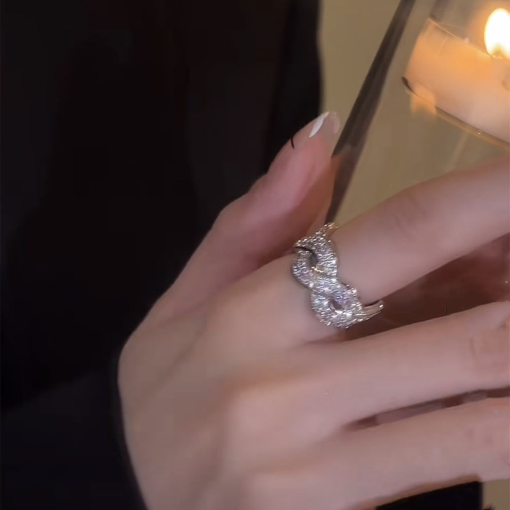 Cincin twist ring zirkon full berlian