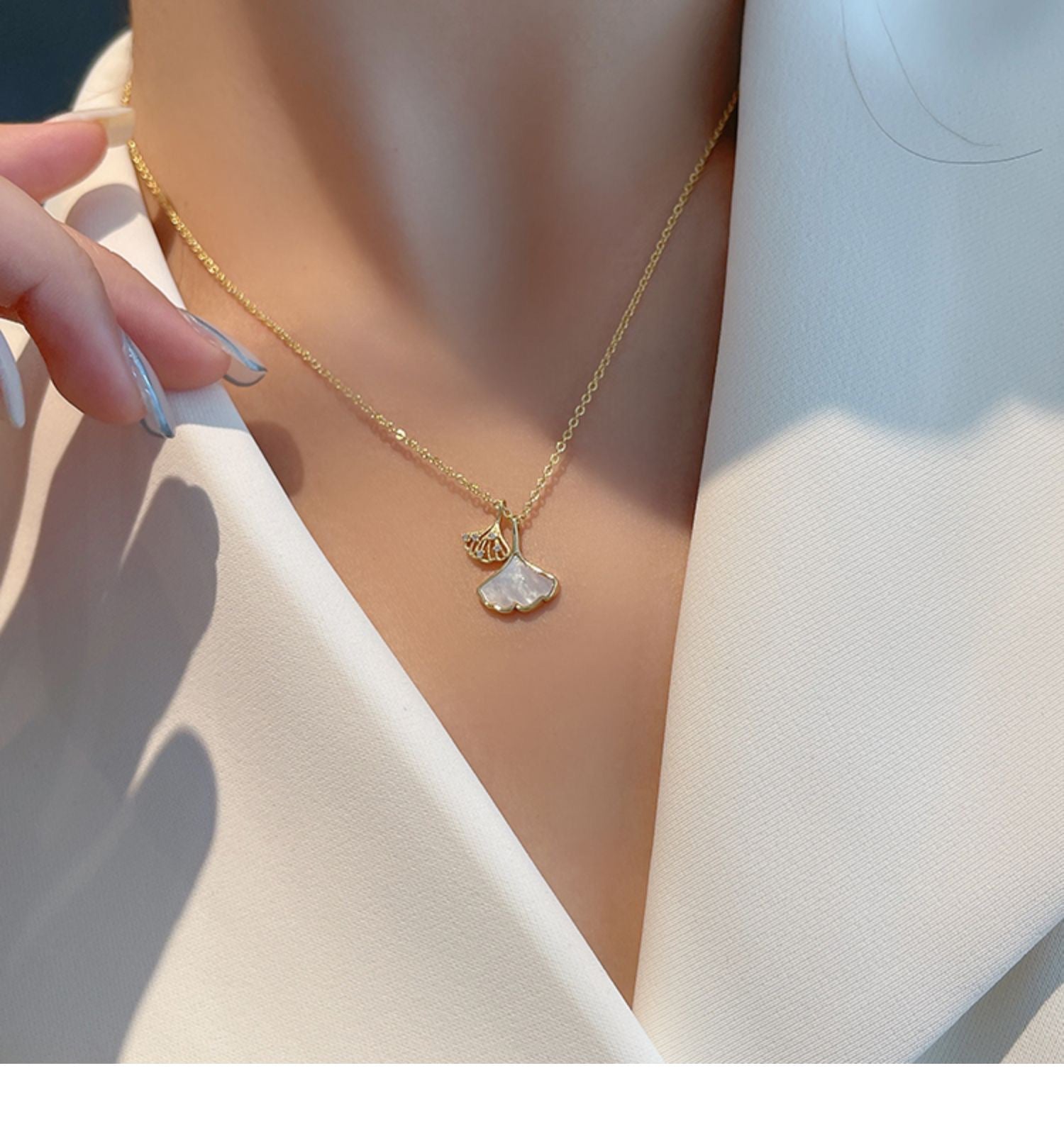 خوبانی کی پتی سفید رال مائکرو زرقون ڈبل ہار