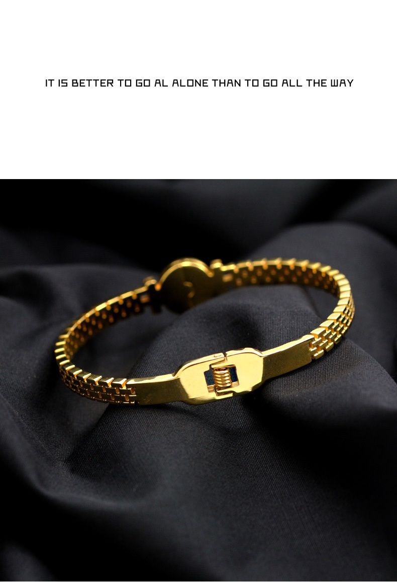 কোন বিবর্ণ সোনার চাকতি প্রেম চিঠি ব্রেসলেট