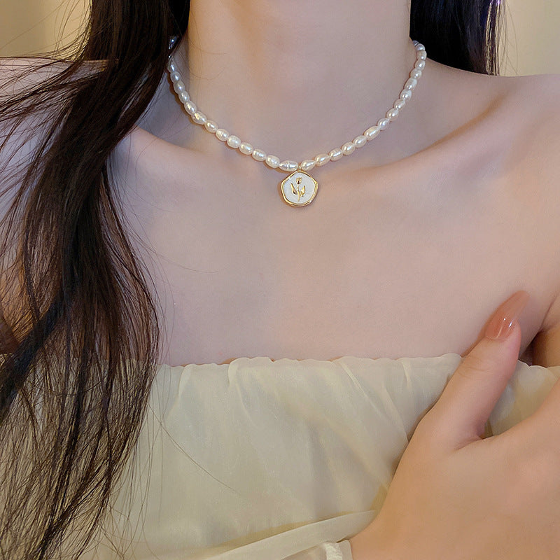 Freshwater Star Round Necklace Baroque Clavicle Four Star Necklace