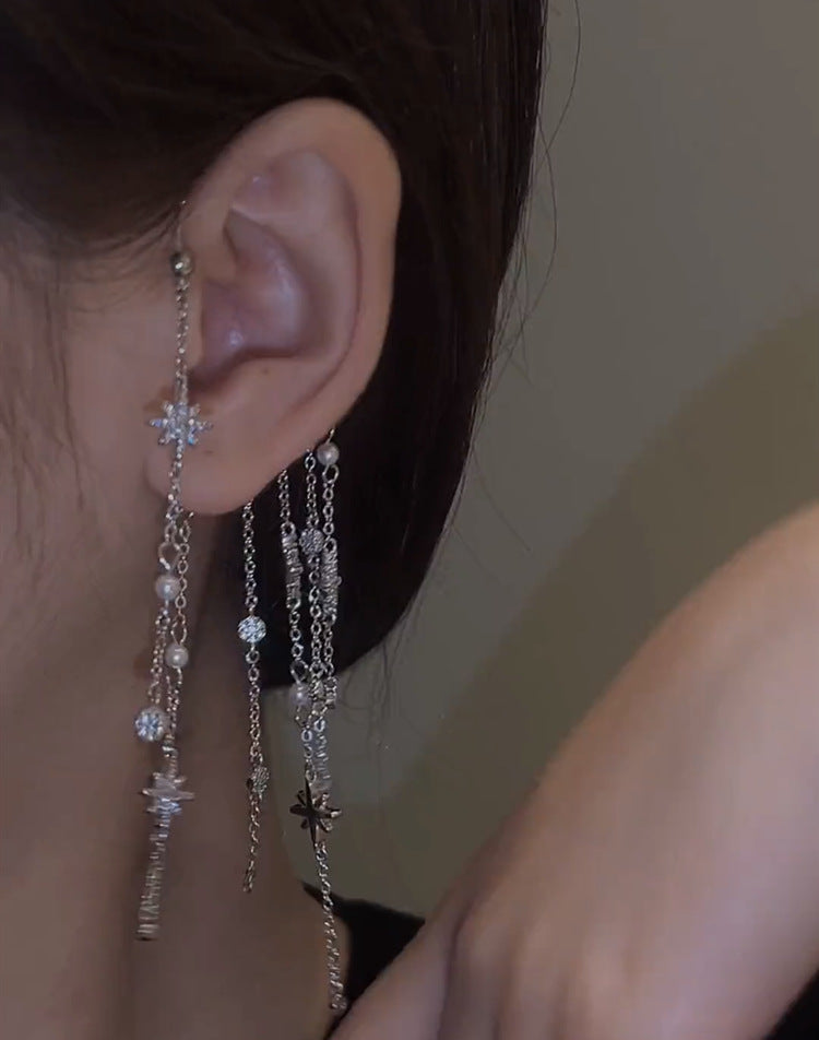 비대칭 실버 스타 태슬 이어링