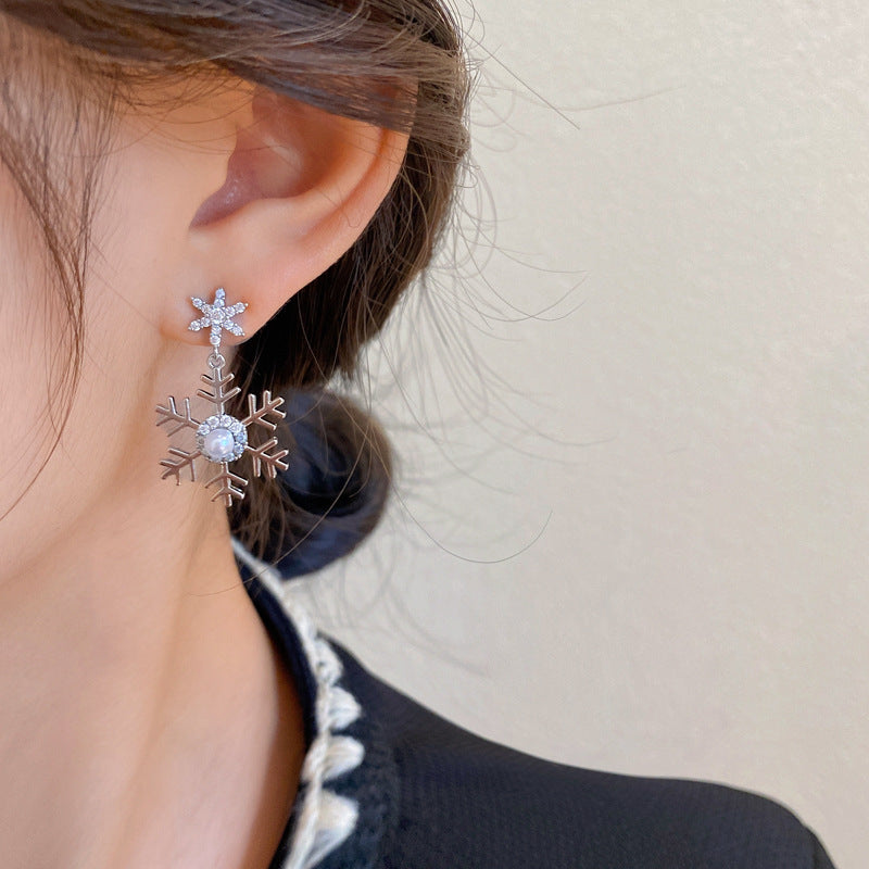 گوشواره زیرکون قابل چرخش درخت کریسمس دانه برف