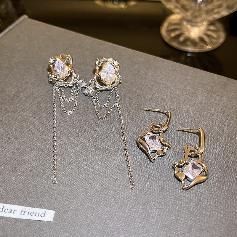 گوشواره های نامنظم حاشیه ای زیرکون قطره ای