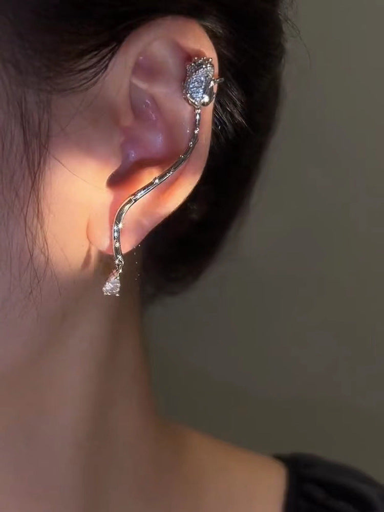 گیره استخوانی گوشواره لاله با شخصیت زیبا گوشواره گوشواره گوشواره گوشواره گوشواره یک تکه