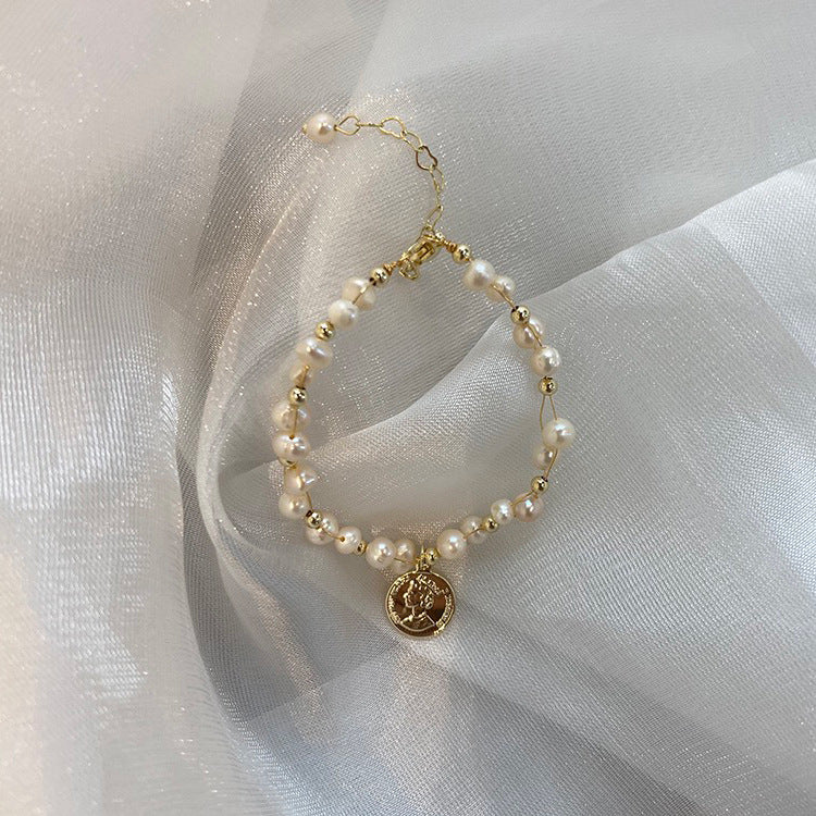 سپر پری بنے ہوئے ہار کڑا خاتون