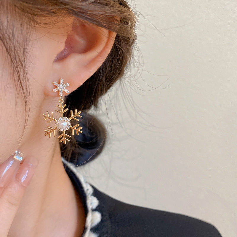 گوشواره زیرکون قابل چرخش درخت کریسمس دانه برف