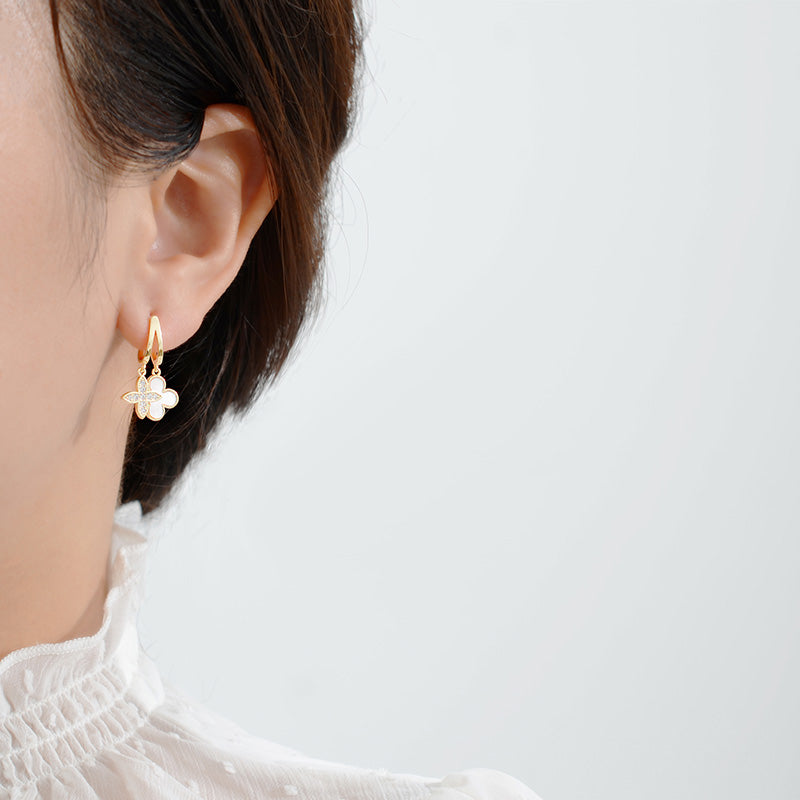 گوشواره ستاره Fritillaria گوشواره چهار برگ گوشواره