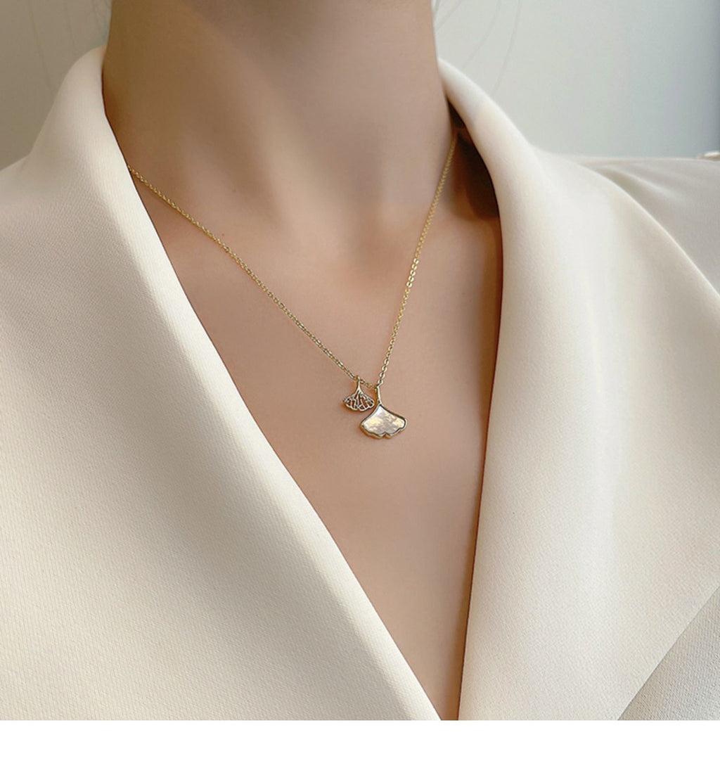 خوبانی کی پتی سفید رال مائکرو زرقون ڈبل ہار