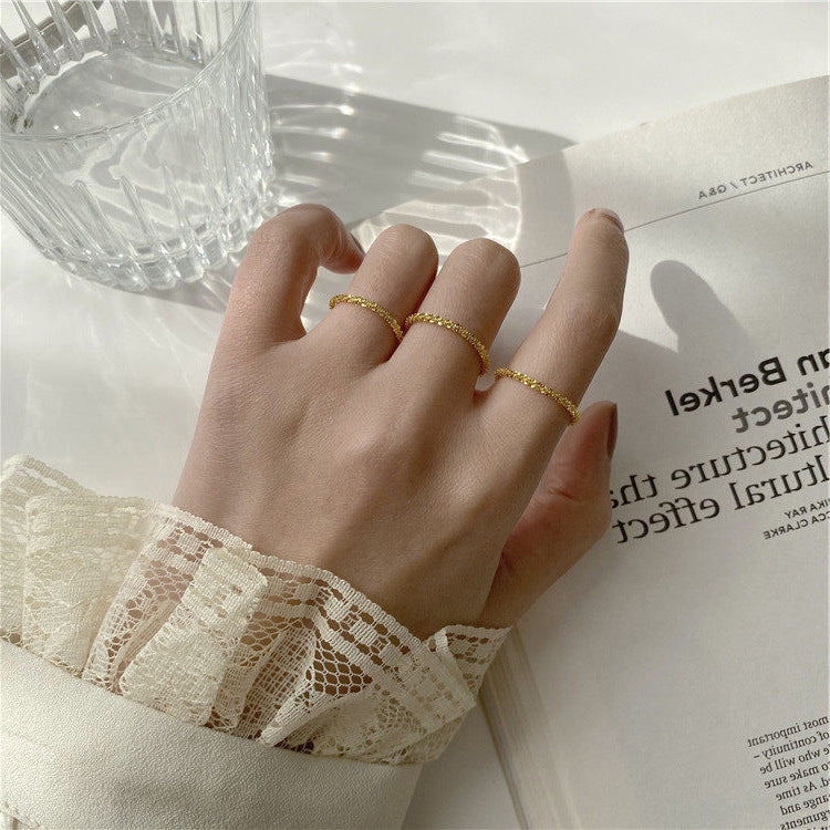 Cincin berkilau retro Perancis