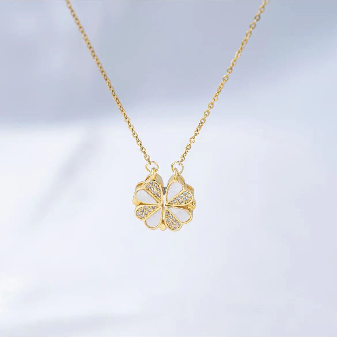 925 sterling silver magnetic four-leaf clover necklace female clavicle chain