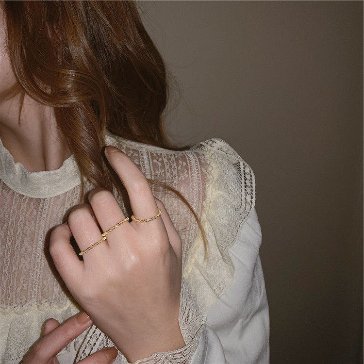 Cincin berkilau retro Perancis