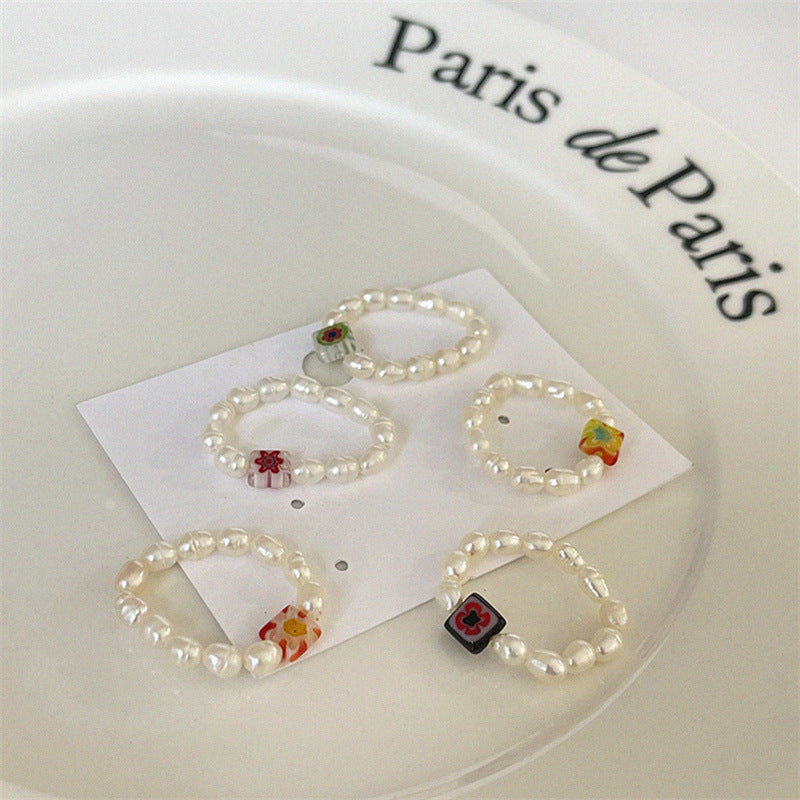 हाताने तयार केलेली गोड्या पाण्याची रंगीत ग्लेझ रिंग