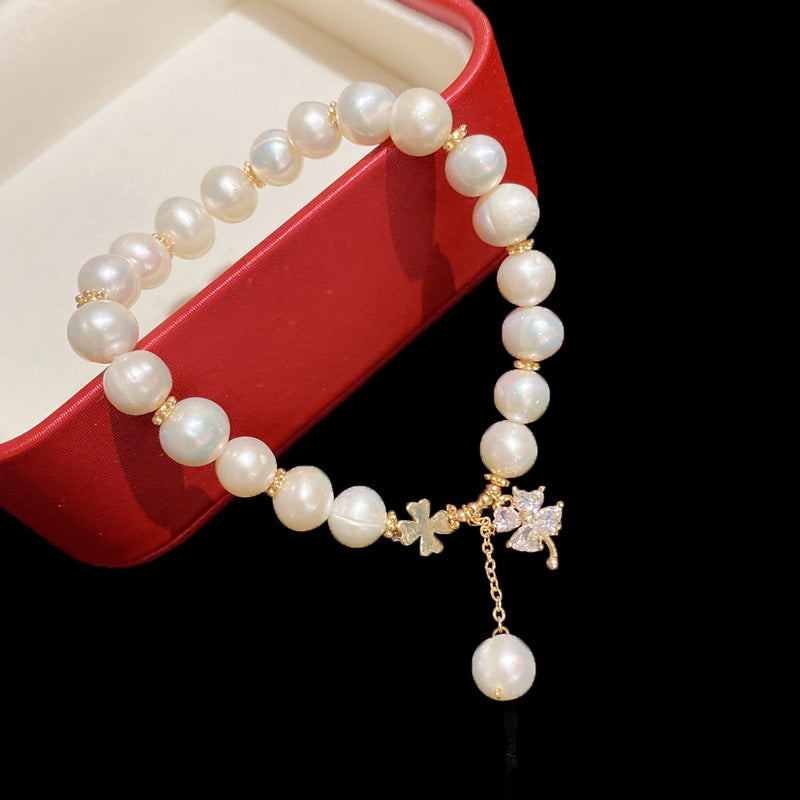 Four-leaf Flower Bracelet White Simple