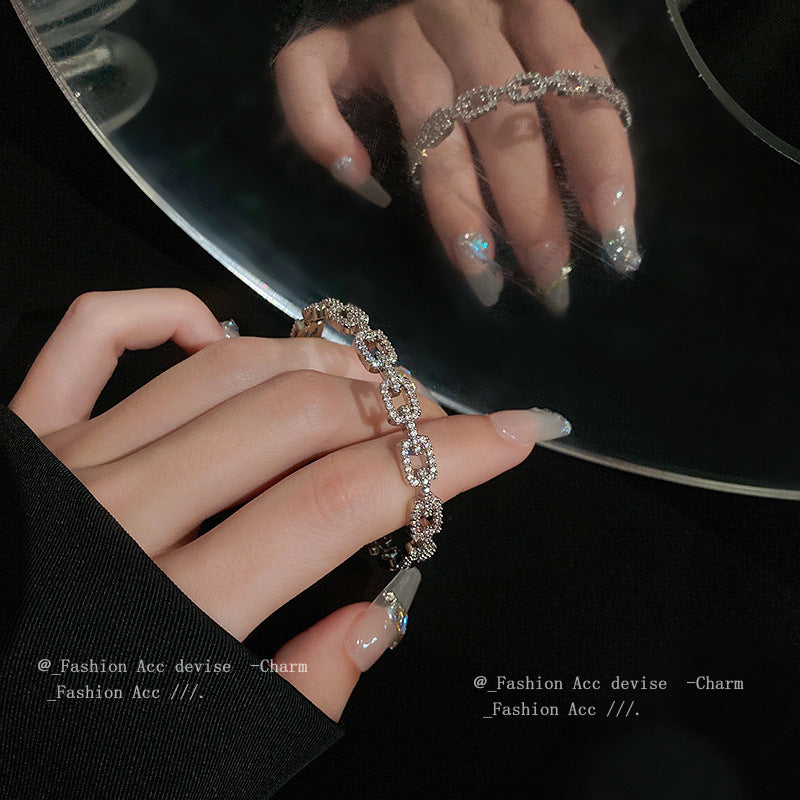 Zircon Chain Opening Bracelet