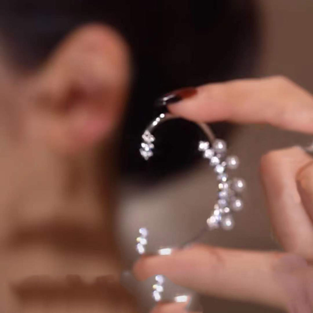 Diamond  Ear Hanging