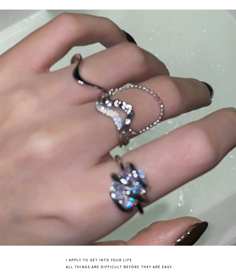 Bộ ba vòng mở hình học zircon