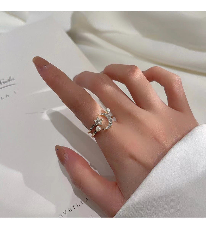 Cincin bulan bintang angin dingin bertatahkan berlian