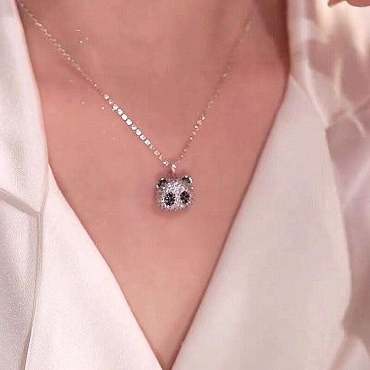 Kalung Beruang Kooji Zirkon bertatahkan mikro