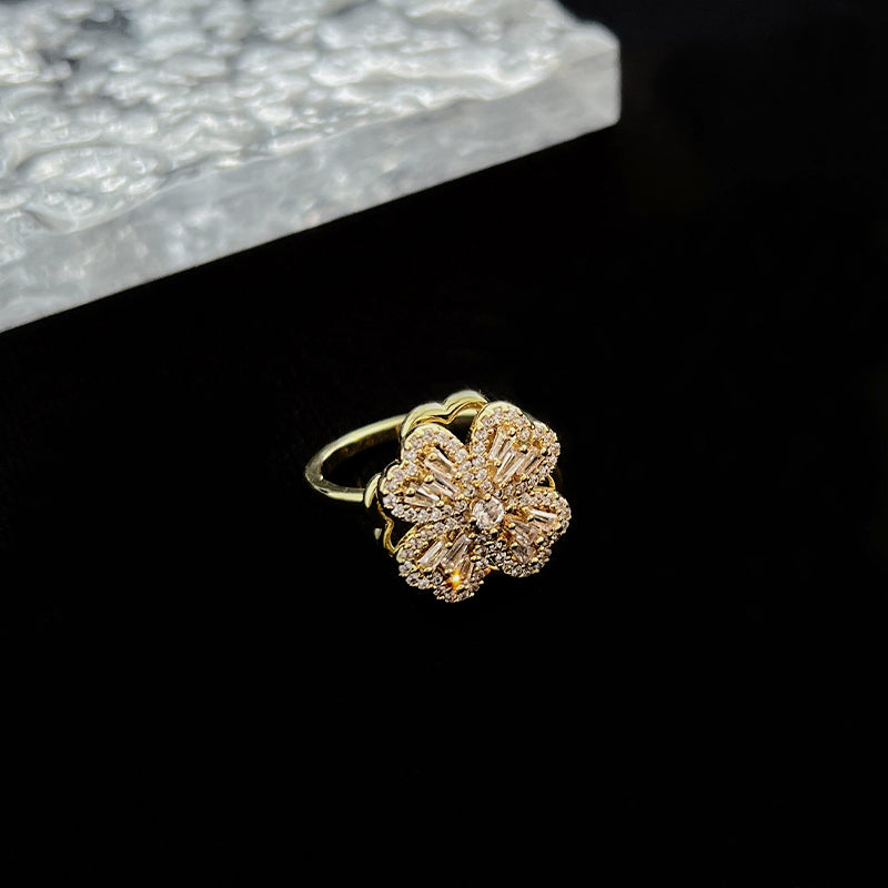 Four-leaf clover rotating ring female