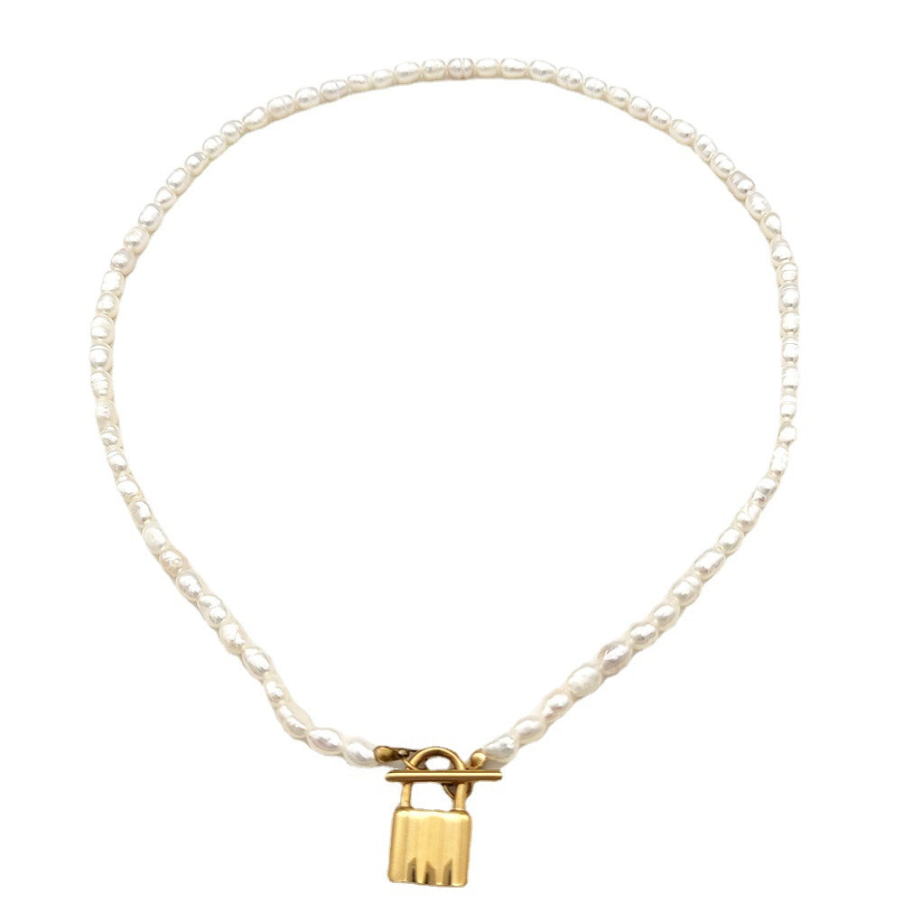 Vintage titanium steel lock head freshwater necklace female