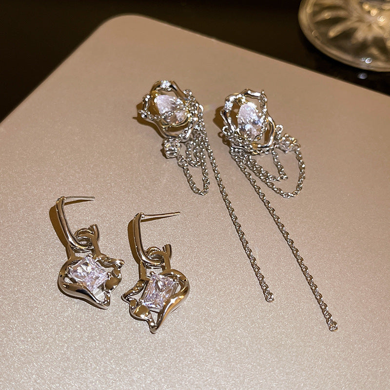 گوشواره های نامنظم حاشیه ای زیرکون قطره ای